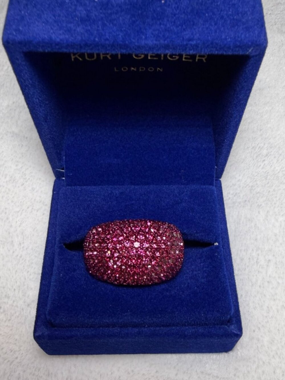 Kurt Geiger London Pink Sparkle Statement Ring With Gold-Tone Band Sz 9 NWT